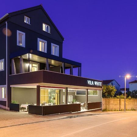 Vila White Трогир Экстерьер фото