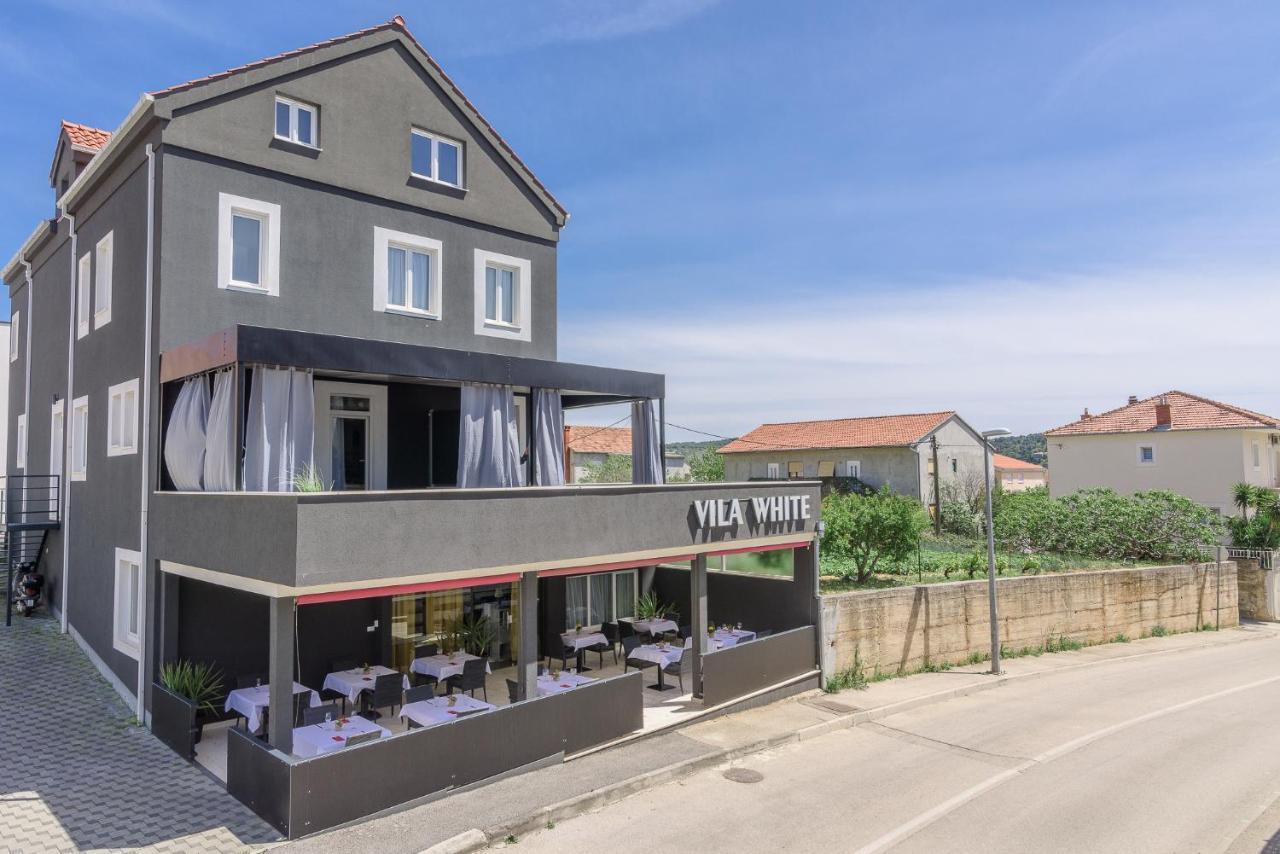 Vila White Трогир Экстерьер фото